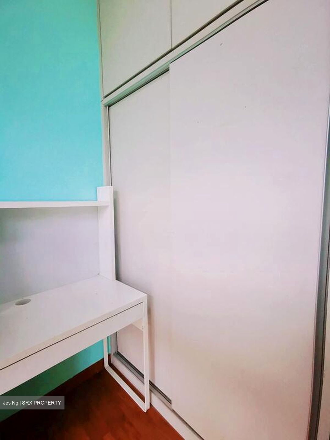 1 Canberra (D27), Condominium #566079301